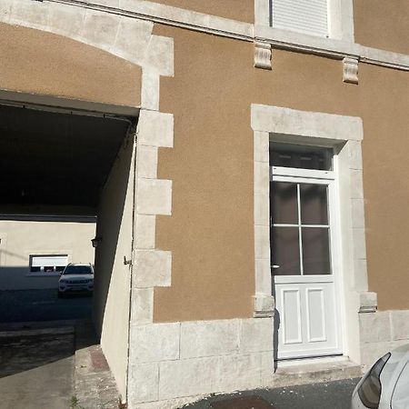 Appartement Le Studio - Logement Entier à Déols Extérieur photo